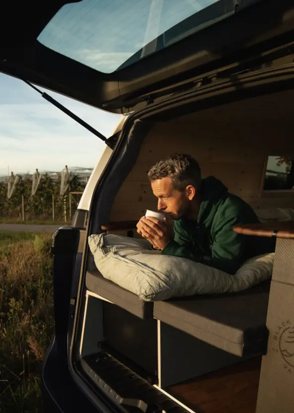 black-forest-vans-id.buzz-insights-1.2