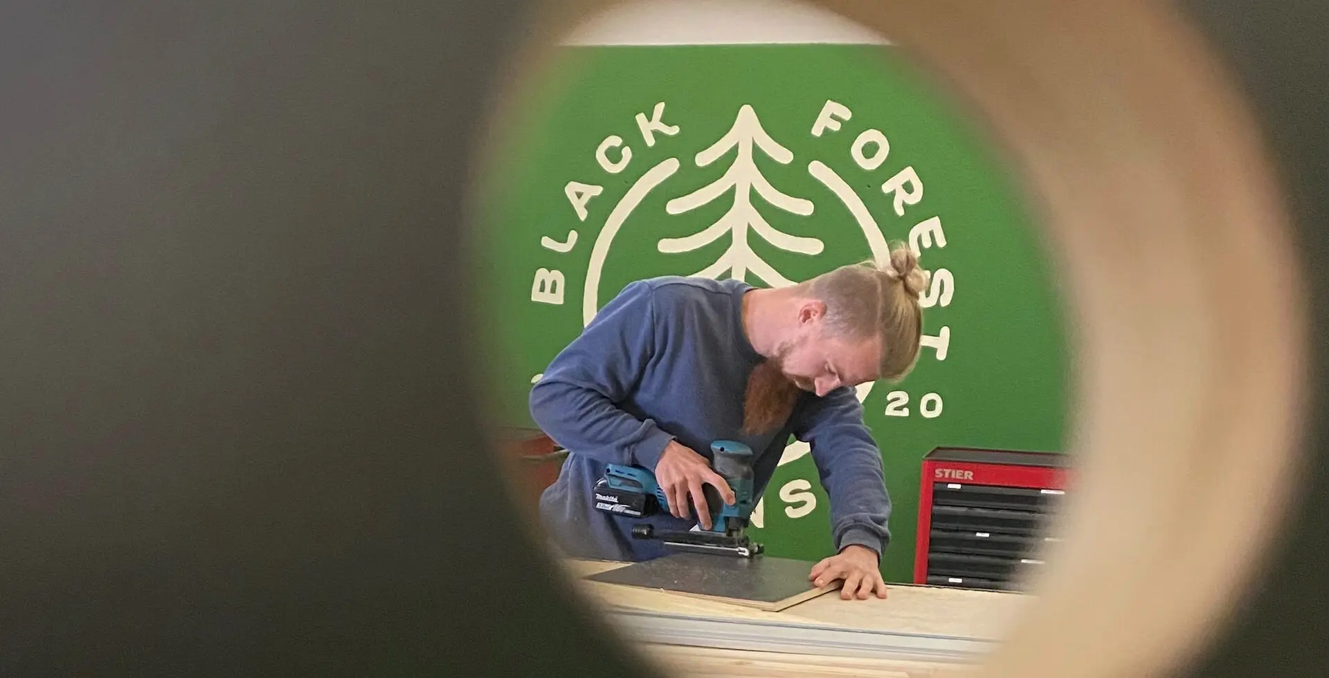 BlackForestVans-Workshop_Einbau-Standheizung-TigerExped-caravanlive